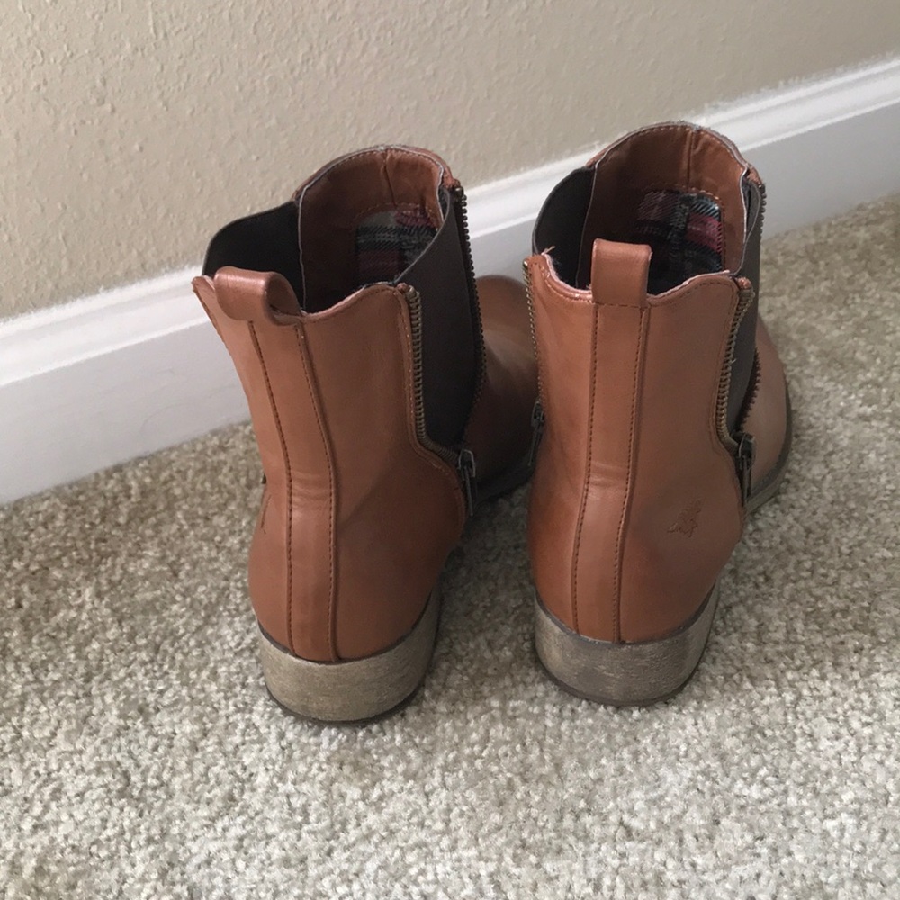 Booties - Picture 3 of 3